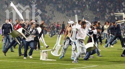 наказаха бешикташ играе жени