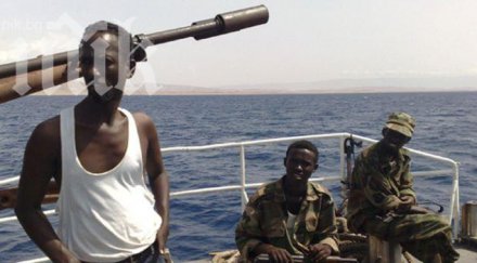 нато млрд долара губи светът годишно заради сомалийските пирати