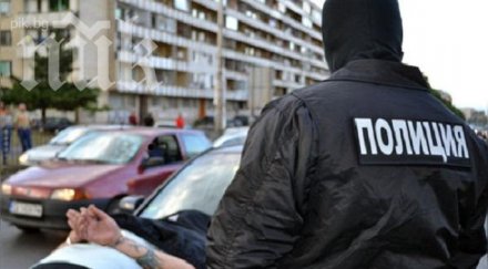 простреляният перник възкръсна всички кръчмата били пияни време пукотевицата