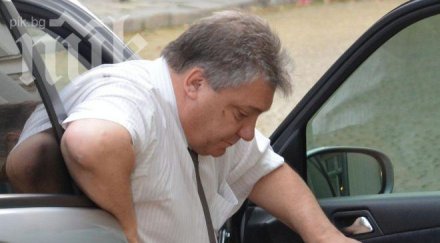 червеният депутат илия баташки гласен шеф болницата мвр