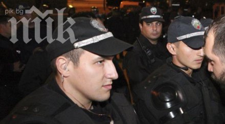 приключи 122 протест полицията продължава патрулира