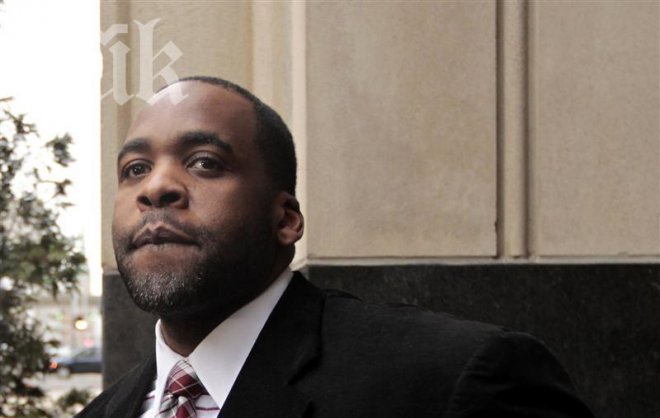 Кметът на Детройт получи 28 години затвор за корупция