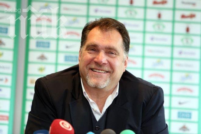 Легендарният Арвидас Сабонис остава шеф на баскетбола в Литва