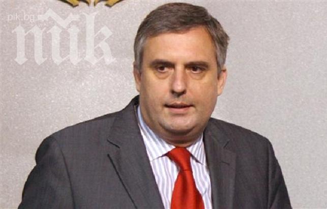 Ивайло Калфин: Границата не е магазин, че да я затворим