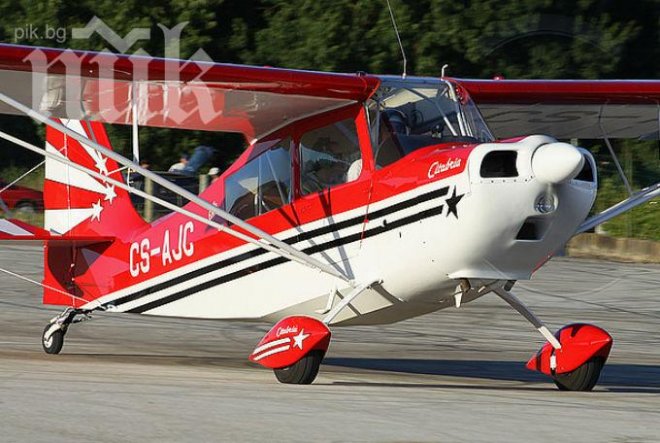 Търсят със самолет 25-годишния Емил