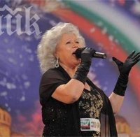 Баба Люси от X Factor става манекенка!