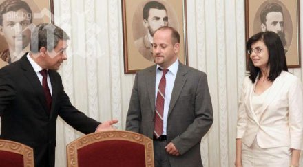 реформаторският блок поиска президентът свика кснс