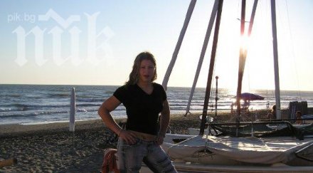 вижте красивата тийнейджърка станка златева уникални снимки