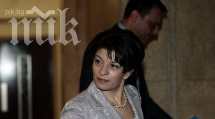 десислава атанасова връщането пушенето лобиране ресторантьорите