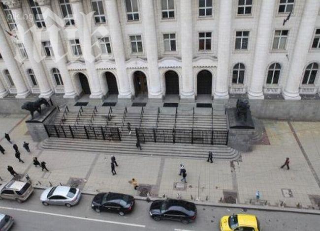 Официално: Няма престъпление по сделката за печатницата на БНБ