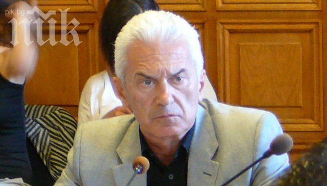 Сидеров за Плевнелиев: Ако го е страх от мен, да излезе и да го каже