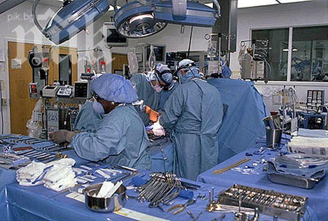 Уникална операция спаси живота на 60-годишна жена