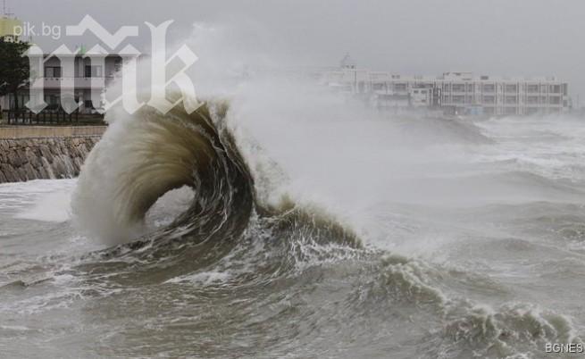 Мощен тайфун се насочва към Токио