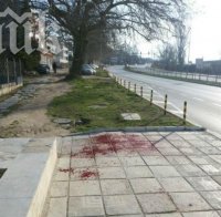 Във Варна бесен изпочупи спирка, заплаши мъж с нож