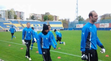 тони здравков разпусна левски сините тренират герена