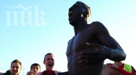 защитник цска обиди жестоко вечния съперник снимка