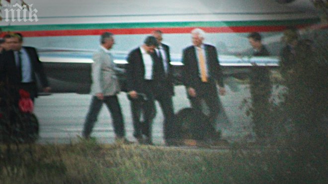 Бареков: Говори се, че лидерът на ГЕРБ е скатал 4 млрд. лева, а Станишев - 1 млрд. лева. Плевнелиев е момченцето на Бойко. 