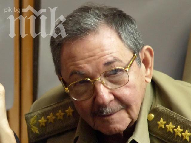 Куба обединява двете си валути