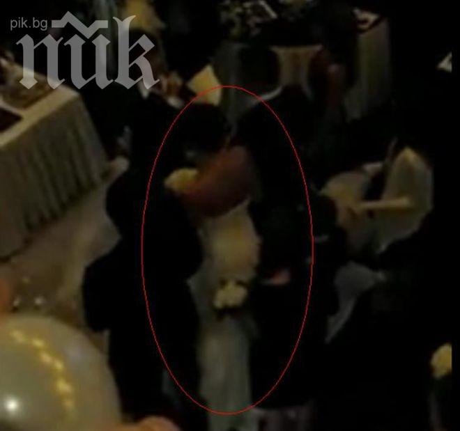 Яна шашна гостите на сватбата си с рокля за 20 бона