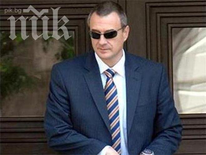 Цветлин Йовчев за казуса с бежанците: Да спрем да се правим на Монтеки и Капулети