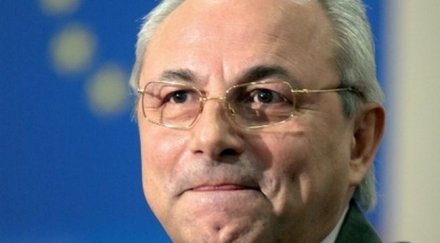 доган млъкна отново