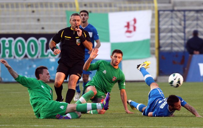 Пламен Илиев след измъчената победа: На полувремето се поскарахме
