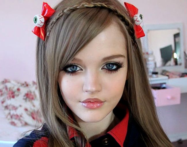 Нечувано!!! Кукла учи деца да кърмят