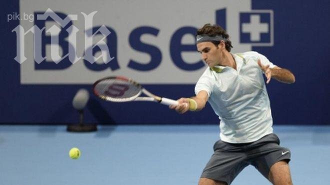 Федерер загуби сет, но се класира на 1/4-финалите в Базел