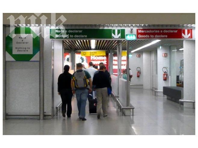 Фалшива туристическа компания превръща пенсионери в наркомулета