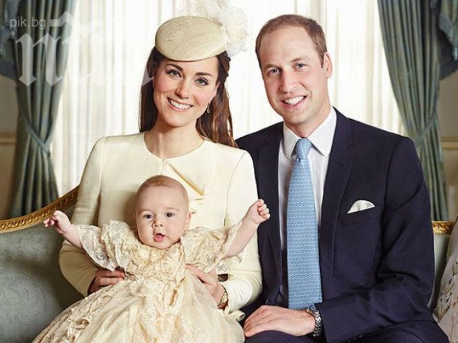 Кръщенето на сина на Уилям и Кейт (официални снимки на кралското семейство)
