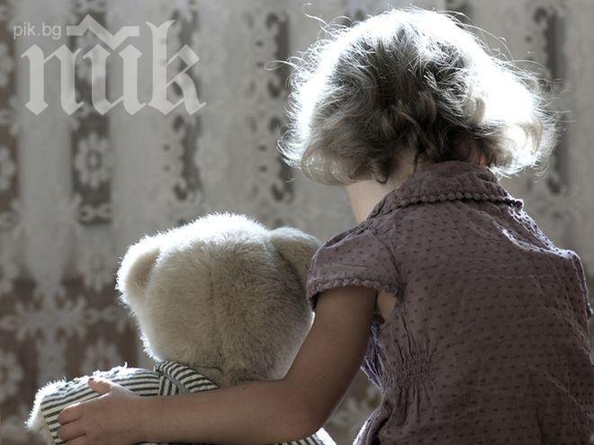 Ирландските власти върнаха русо момиценце на ромското му семейството