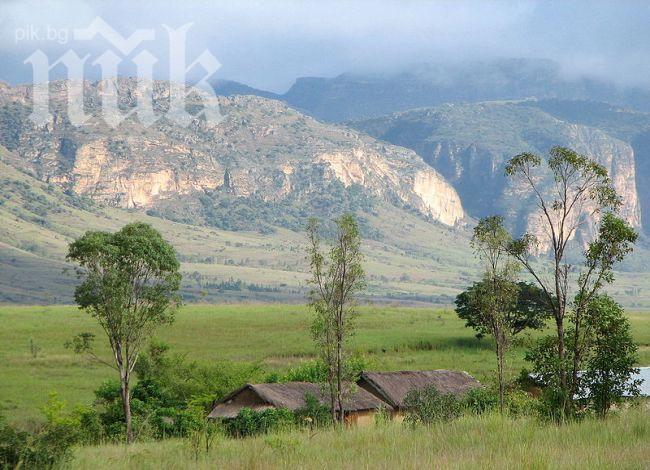 Жителите на о-в Мадагаскар избират нов президент 