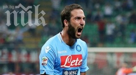 наполи седма победа игуаин вкара две дузпи