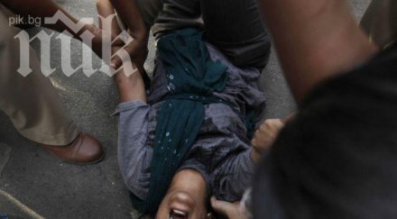 шестима изнасилиха момиче погребение докараха парализа