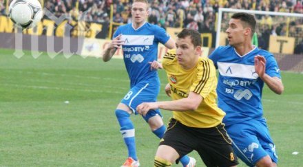 левски свали напрежението победа ботев