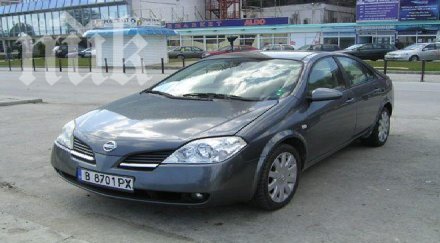 нестандартно автомобил без шофьор потегли насред благоевград