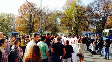 студенти нха блокираха улицата софийския университет