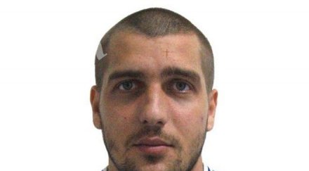 меле русия пиян играч потроши витрина преби треньора