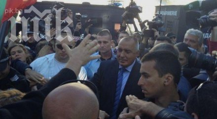 бойко невинен партия яхне студентските протести убие