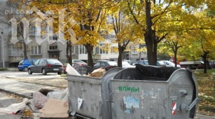 кофа боклук блъсна кола разград