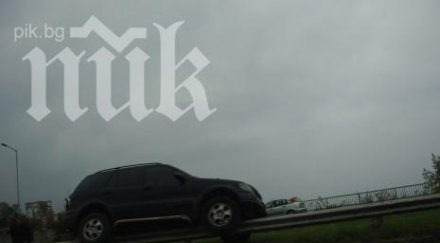 джип мерцедес наниза шиш пътя златни пясъци варна снимки