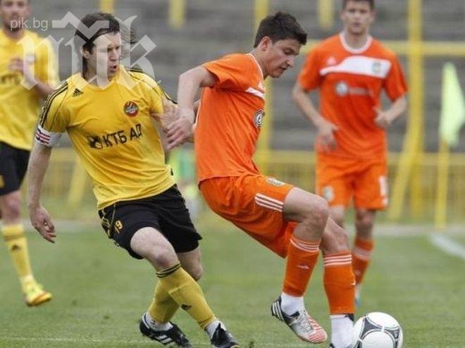 Ясни съдиите на Ботев (Пд) - Литекс и Черно море - ЦСКА