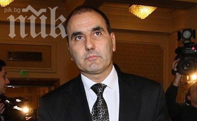 Цветанов: Абсолютно всички в МВР ходят с нежелание на работа!