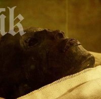 Пържена мумия! Тялото на Тутанкамон избухна в ковчега му!