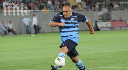 бойко борисов излекуван контузията коляното връща терена