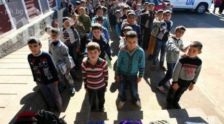 министърът образованието децата бежанците учат нашите училища
