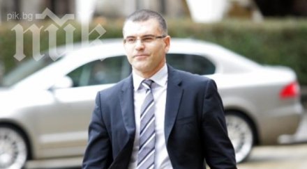 каквито политиците такива любовниците