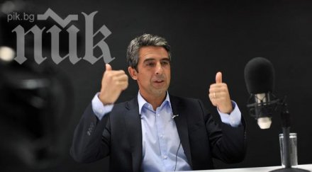 откриват паметник кирилицата монголия