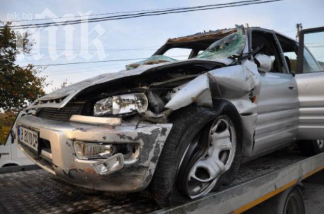 Три коли се нанизаха във верижна катастрофа (снимки)