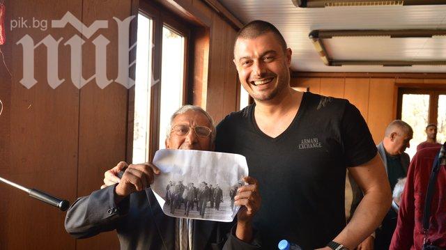 Бареков открива нов офис в София